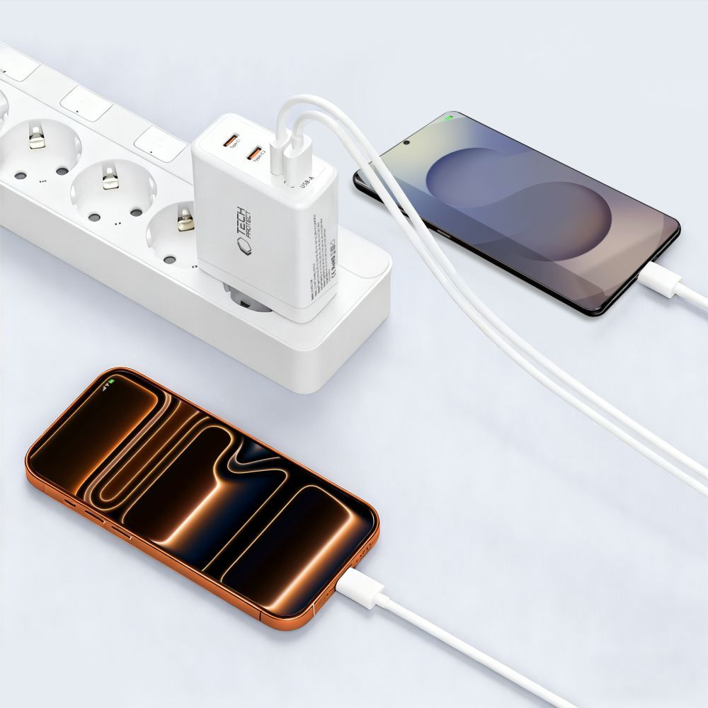 Tech-Protect NC140W-GAN hálózati töltő, 140W, 5A, 1 x USB-A - 3 x USB-C, Fehér
