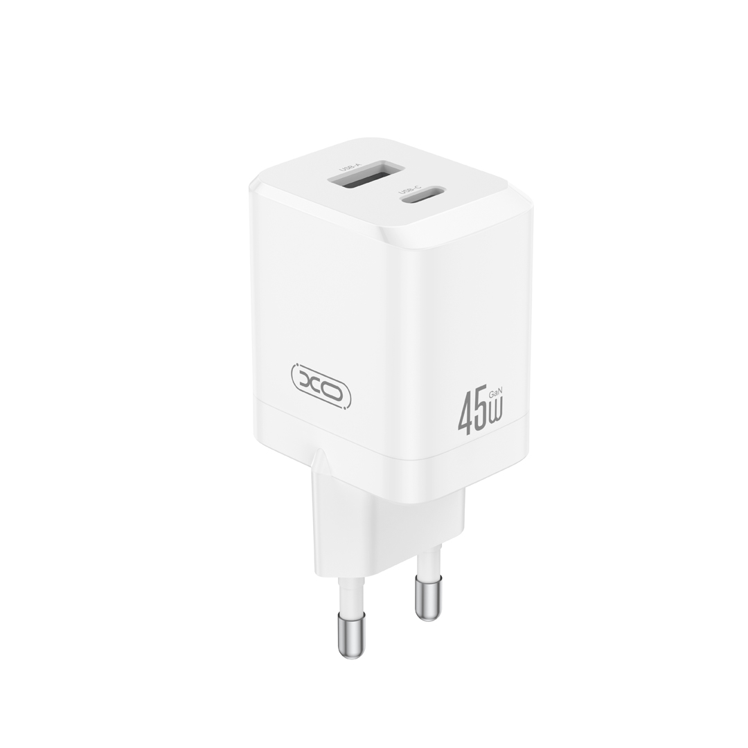 XO Design CE36 hálózati töltő, 45W, 3A, 1 x USB-A - 1 x USB-C, fehér