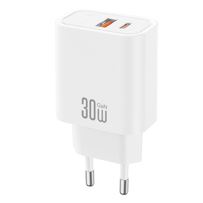 XO Design CE42 hálózati töltő, 30W, 3A, 1 x USB-A - 1 x USB-C, Fehér