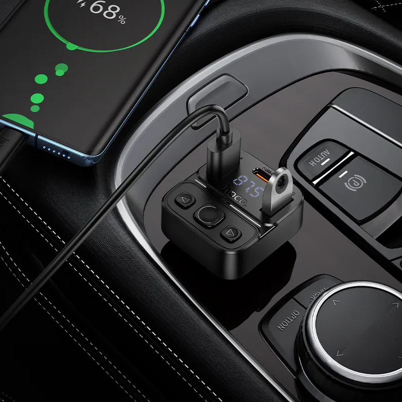FM Bluetooth modulátor HOCO E87, 2 x USB-A - 1 x USB-C