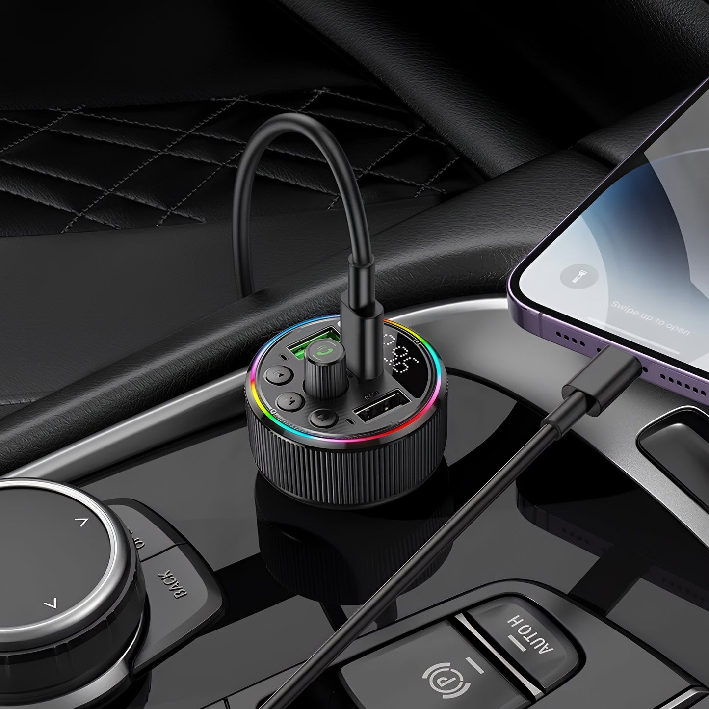 HOCO E82 Bluetooth FM modulátor, 2 x USB-A - 1 x USB-C