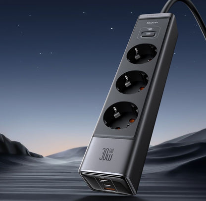 McDodo CH-0620 hosszabbító, 3 x Schuko - 1 x USB-A - 2 x USB-C, Fekete